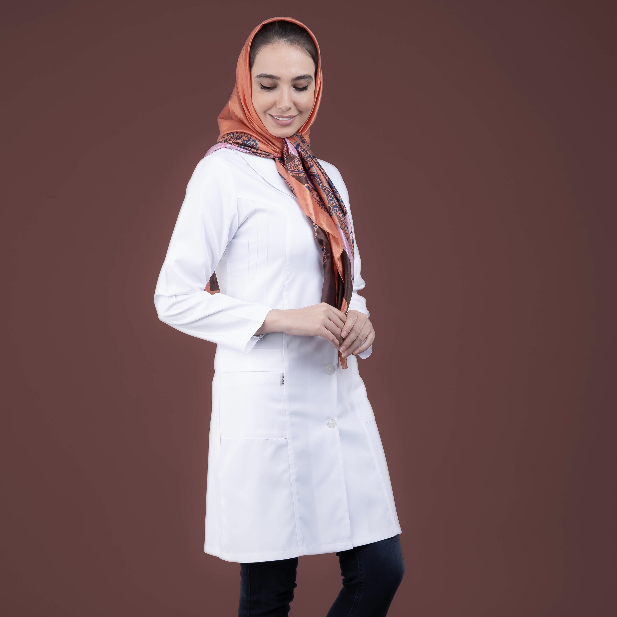 روپوش پزشکی سفید آرشال خطی