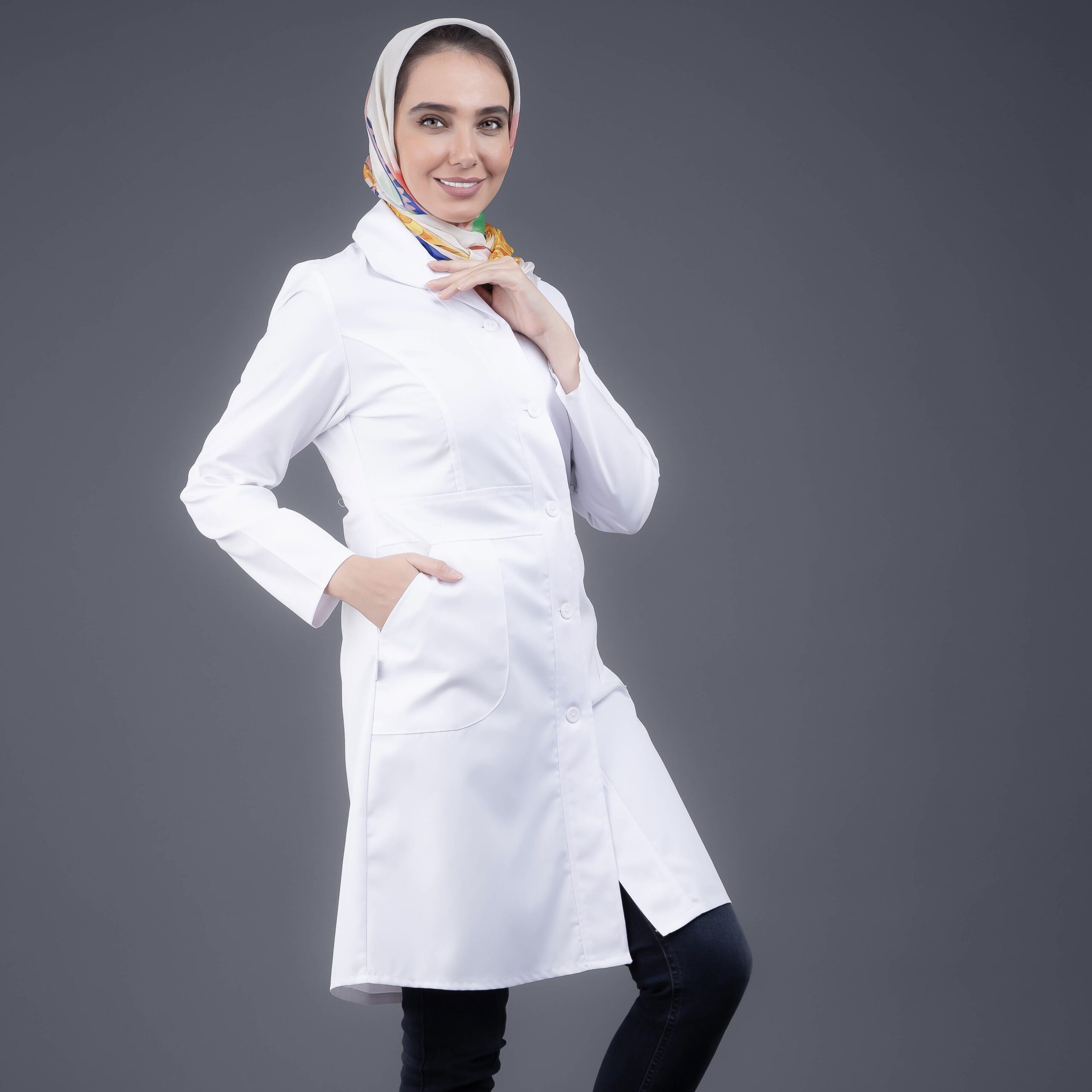 روپوش پزشکی سفید یقه آمریکایی دوتکه